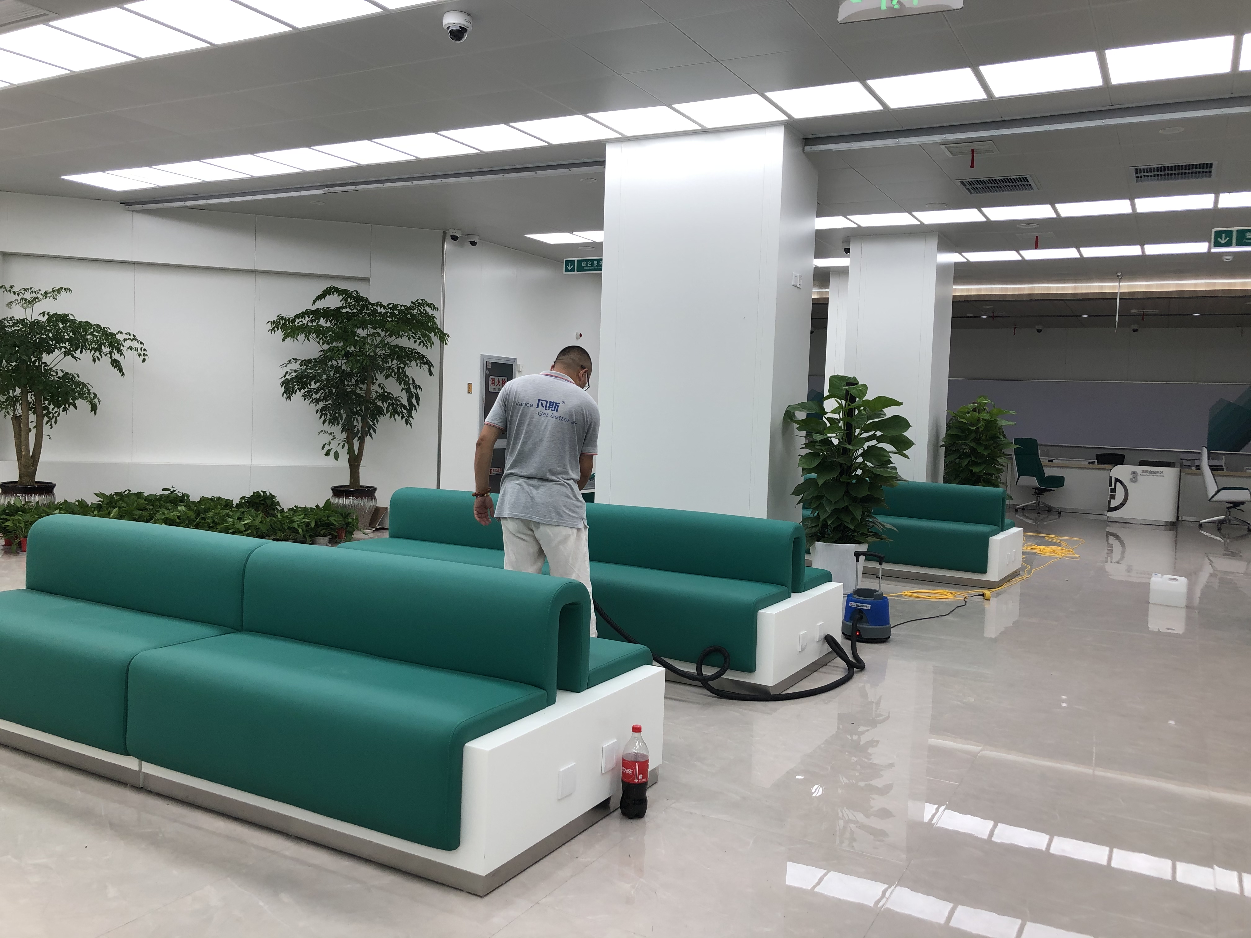 刚装修好的银行空气安全吗